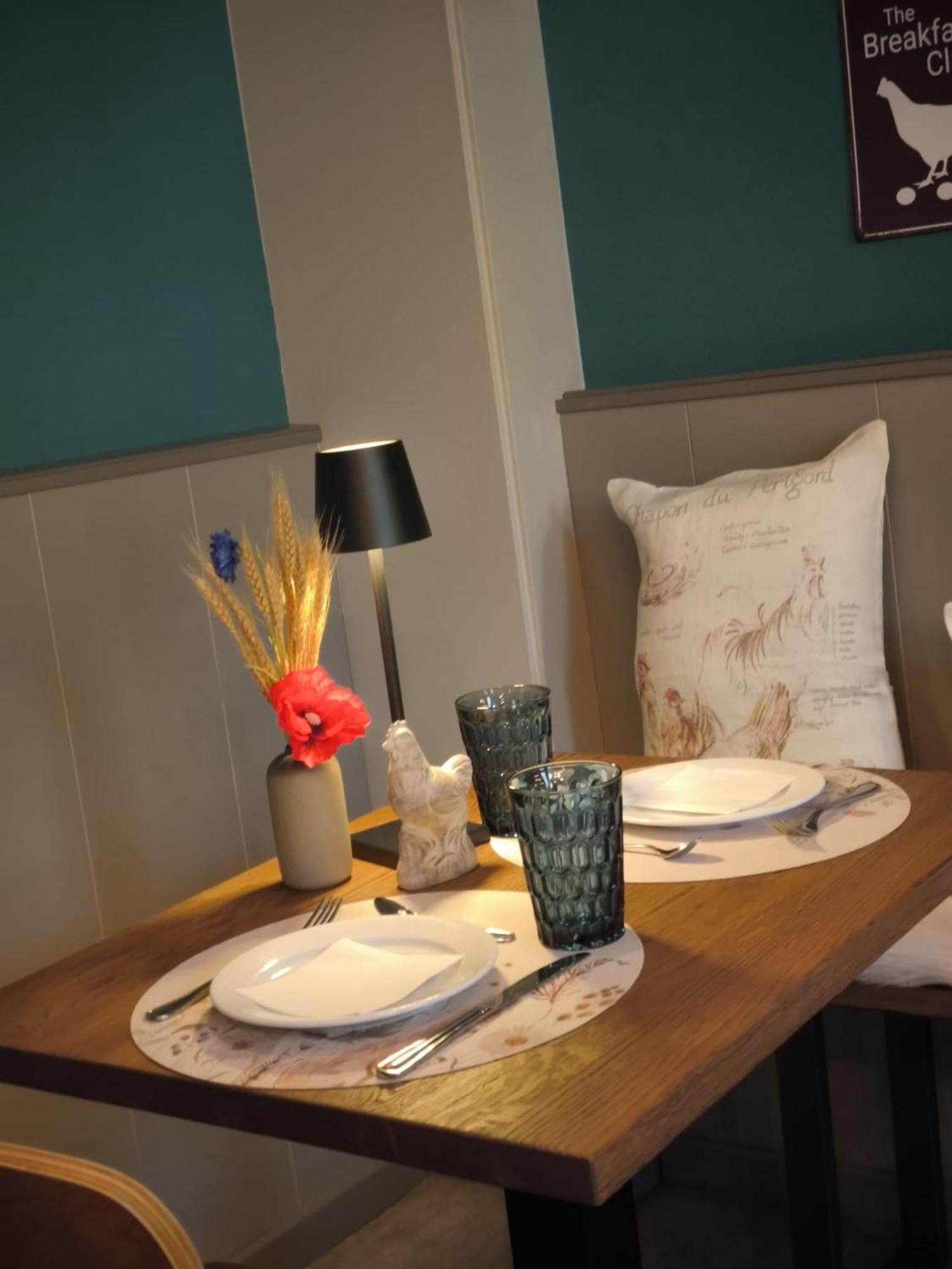 Hotel Am Kurpark Бад Лаутерберг Екстериор снимка